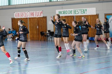 Bild 22 - wAJ HSG Kremperheide/Muensterdorf - HSG Herzhorn/Kollmar/Neuendorf : Ergebnis: 31:34